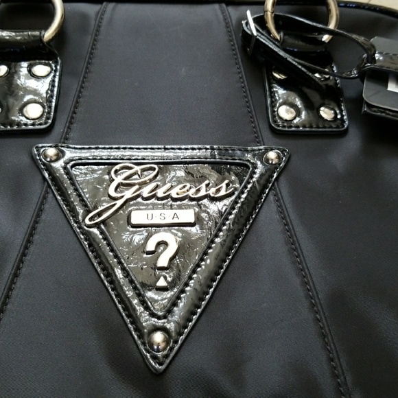 Nwt Guess classic travel carry on bag - Picture 3 of 9